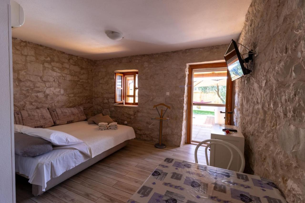 Apartman Diran Biograd Na Moru Exterior foto